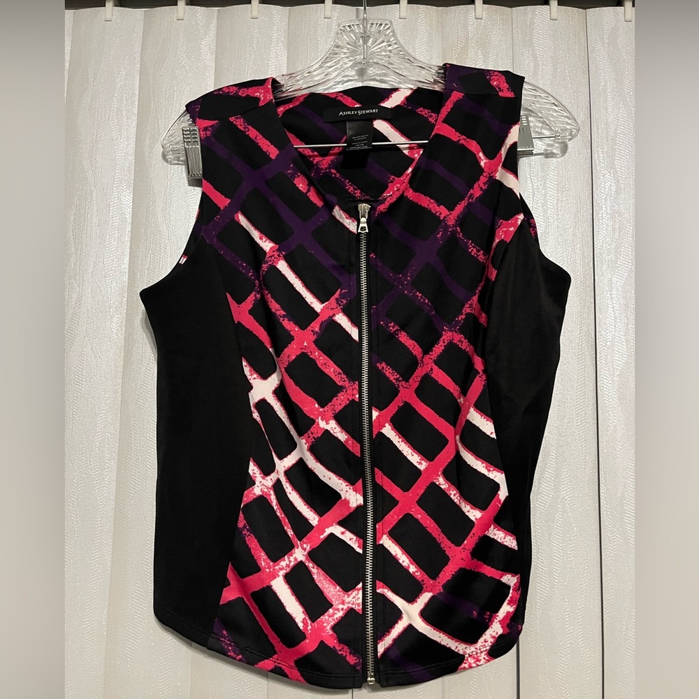 Ashley Stewart Women's Black and Pink Sleeveless Top
